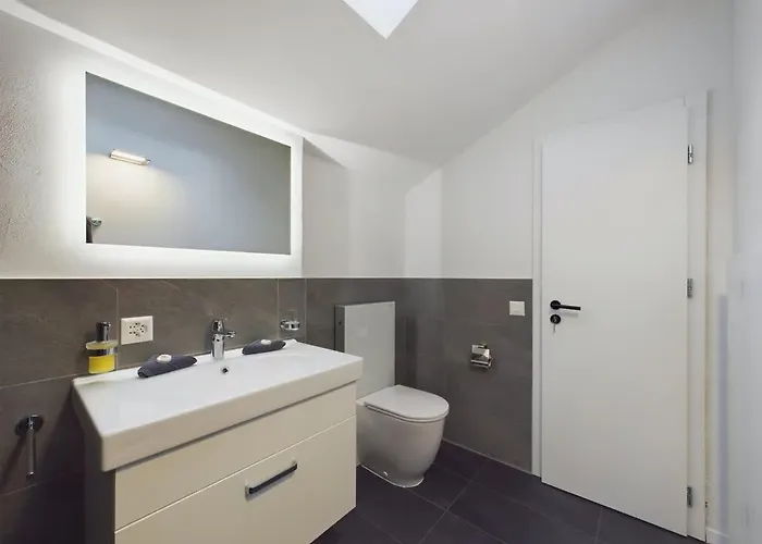 Majestic View Alpine Retreat