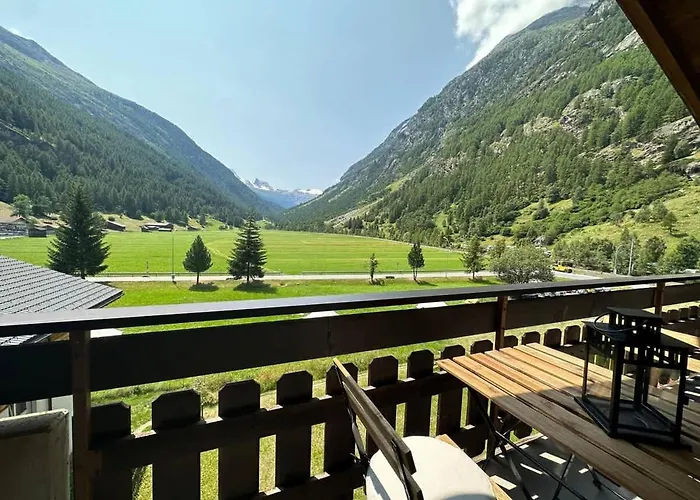 Majestic View Alpine Retreat